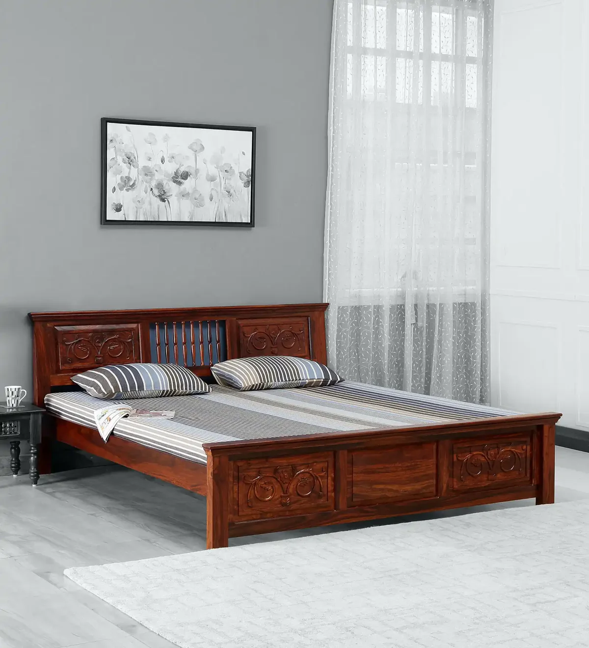 Wooden bed in Bangalore Without Storage By Classic Wood
