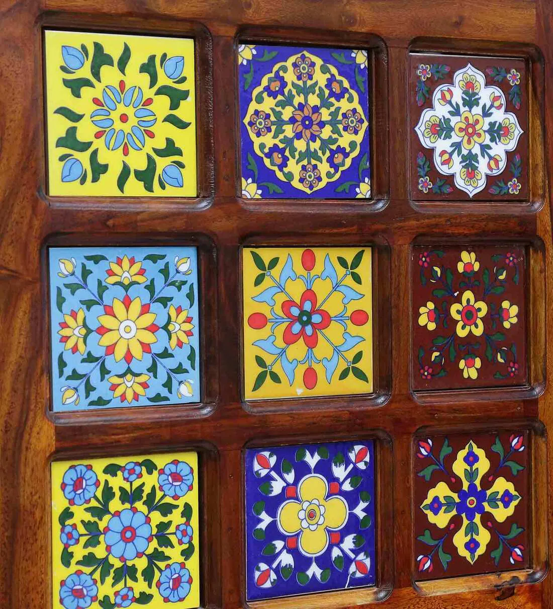 Stylish Sheesham Wood Bookcase with Smooth Finish and Elegant Structure - Image 10